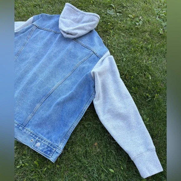 Levi’s Hybrid Hoodie Trucker Jean Jacket Mens XL Vintage Fit Blue Gray Hooded - Picture 7 of 10